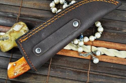 Handmade Damascus Hunting Knife with Natural Bone Handle