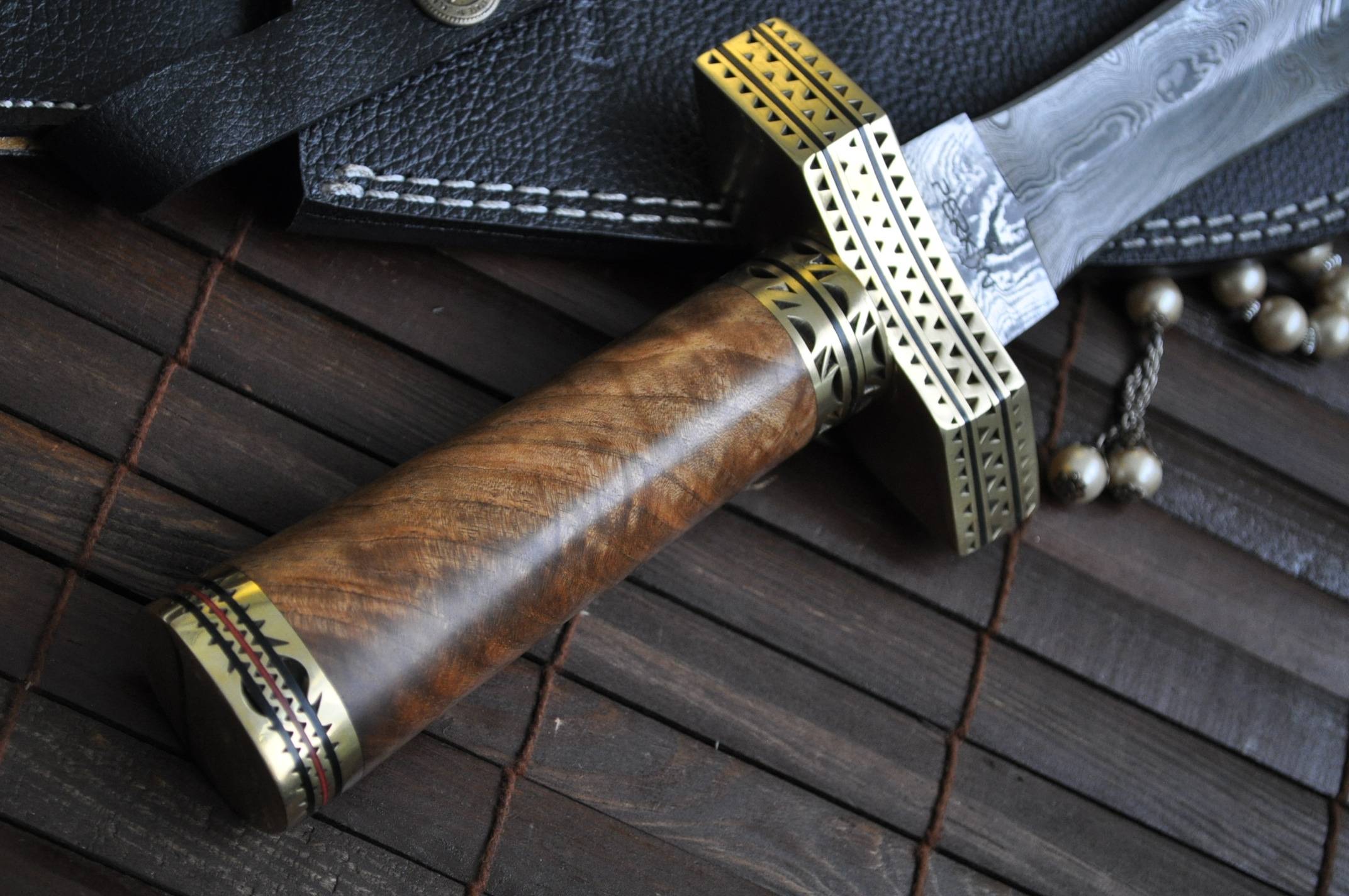 Handmade damascus steel beautiful hunting, work of art