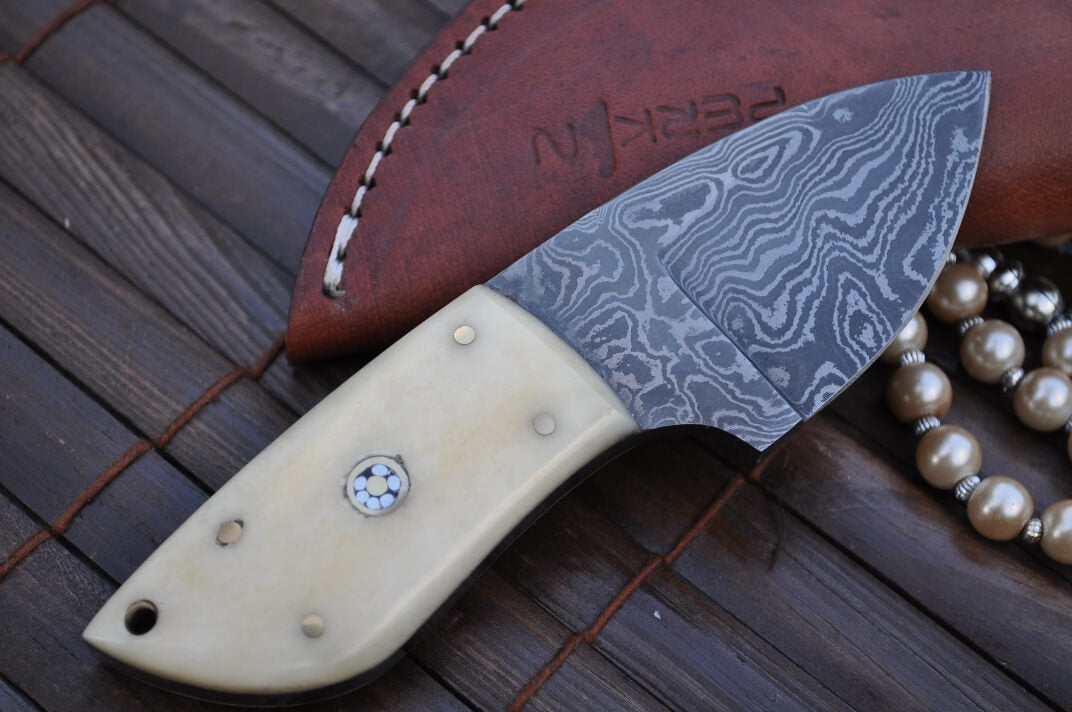 Compact Fixed Blade Damascus Knife - Neck Knife