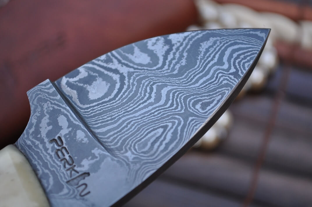 Compact Fixed Blade Damascus Knife - Neck Knife