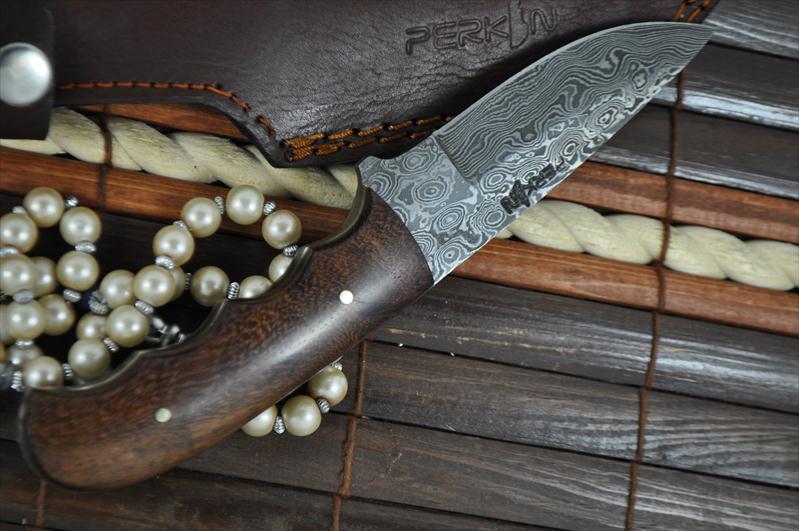 Handcrafted Damascus Steel Hunting Knife - Unique File Work In Spine