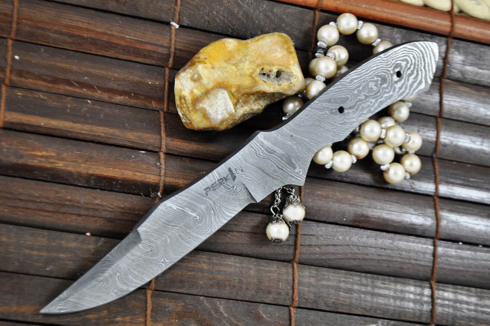 Handmade Damascus Steel Blank Blade - BL5