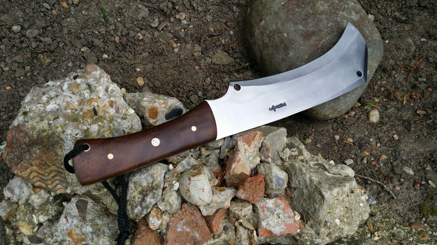 Handmade 01 Carbon Steel Full Tang Hunting Knife - Work Of Art By Jd